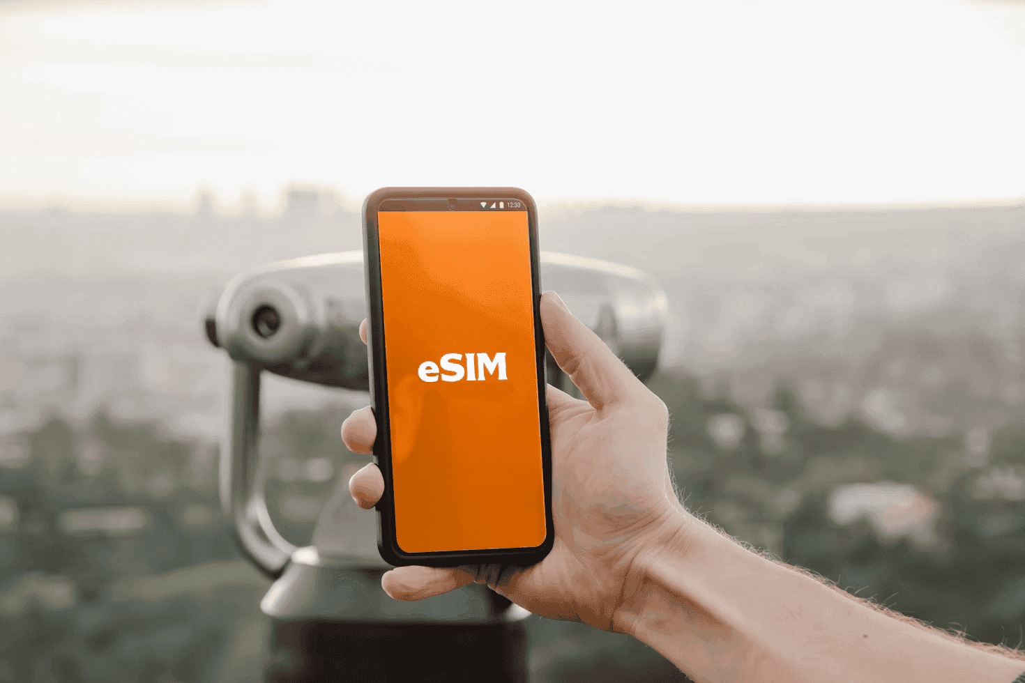 eSIMがアクティベート中のまま終わらない原因は?対処法を紹介