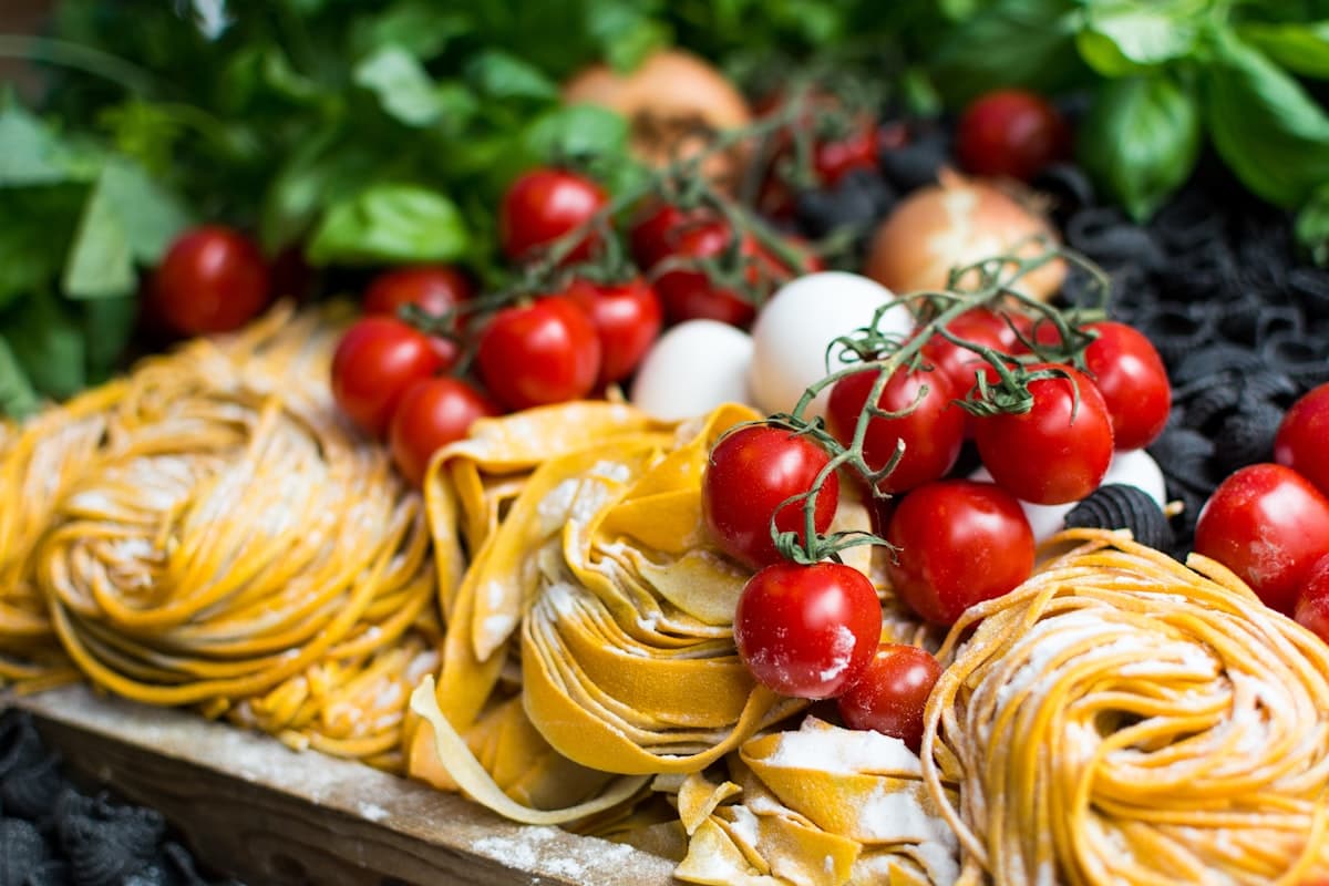イタリアの食べ物大全|定番料理から都市別グルメ・食事の作法まで完全網羅