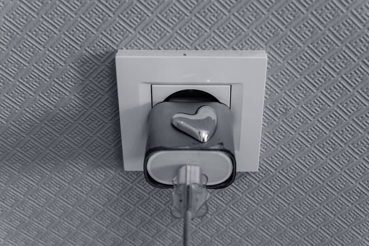 BFタイプの変換プラグとは?対応国一覧・形状の特徴・選び方を徹底解説